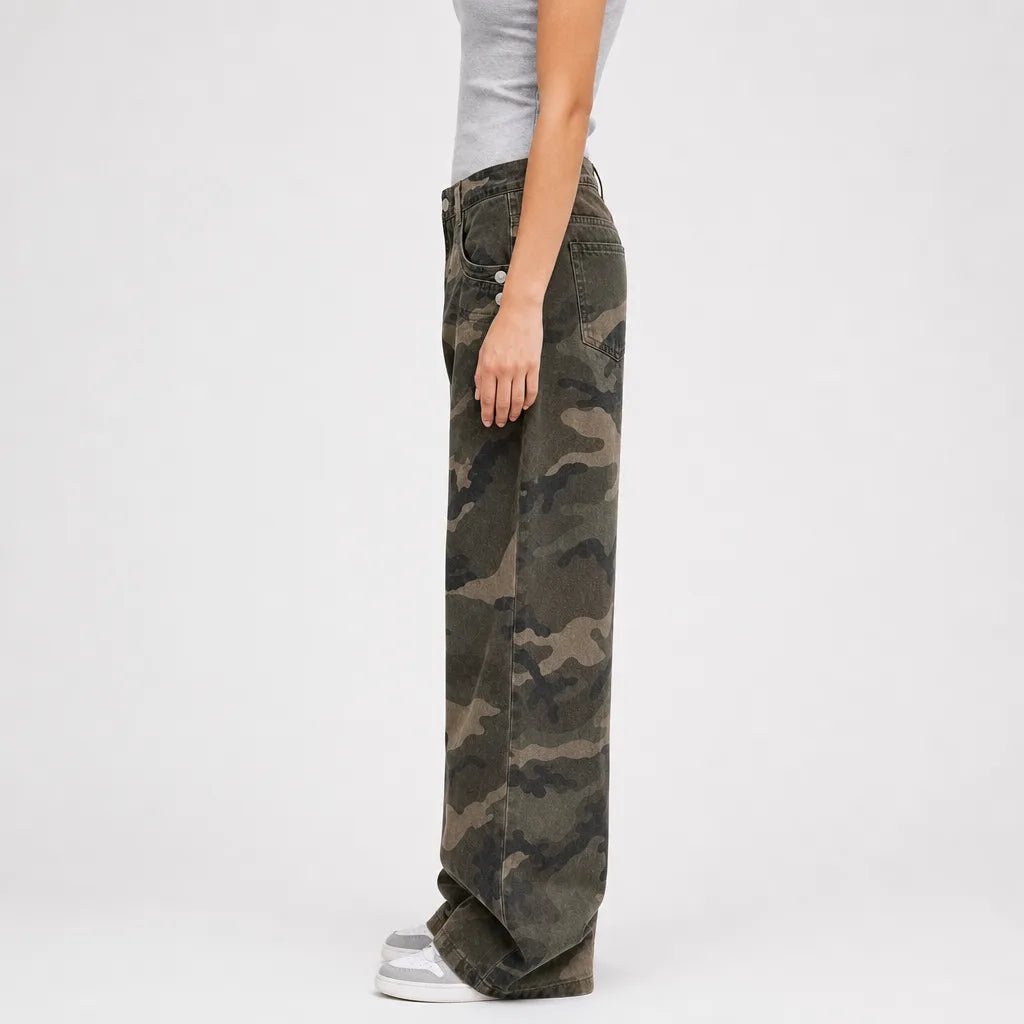 Women's Wide Leg Cargo Pants with Camouflage Pattern - Camo