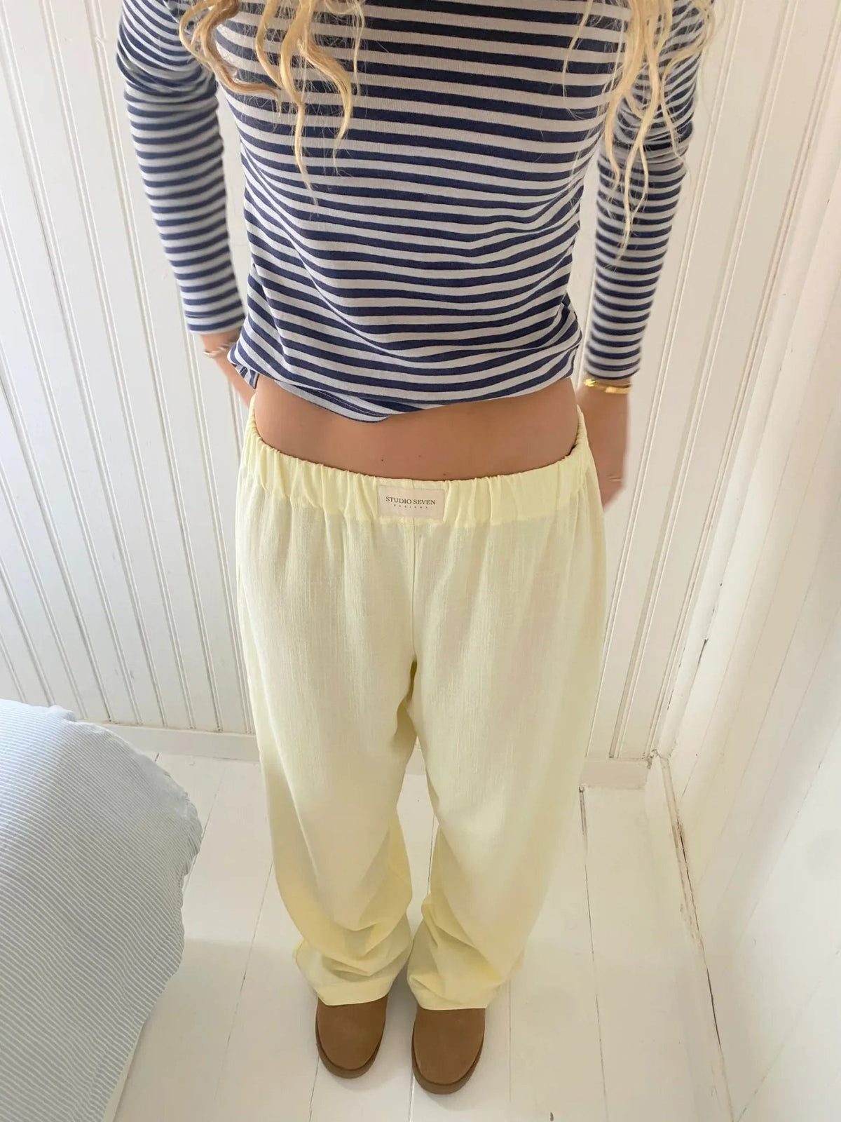 Women's Wide Leg Pants with Gathered Elastic Waist - Yellow